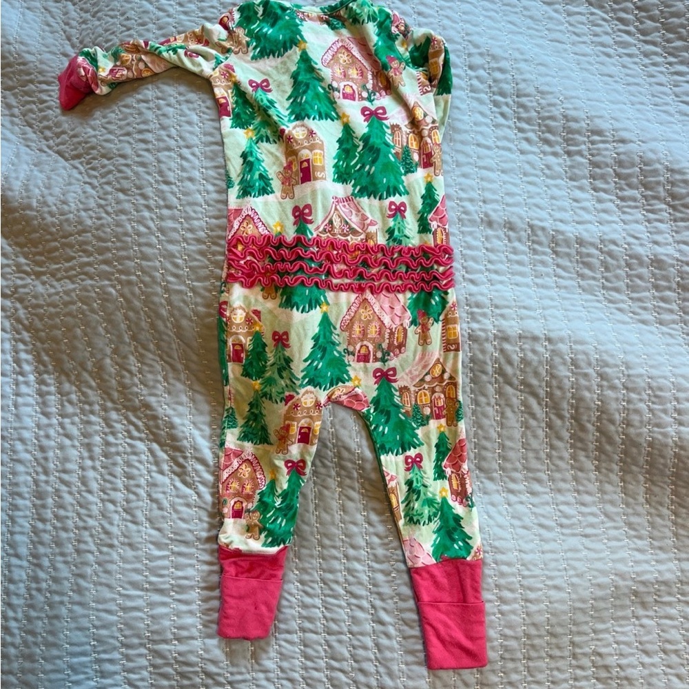 Rufflebutts 18 mo.Girls' Pink & Green Holiday Gingerbread Tree One-Piece Pajamas